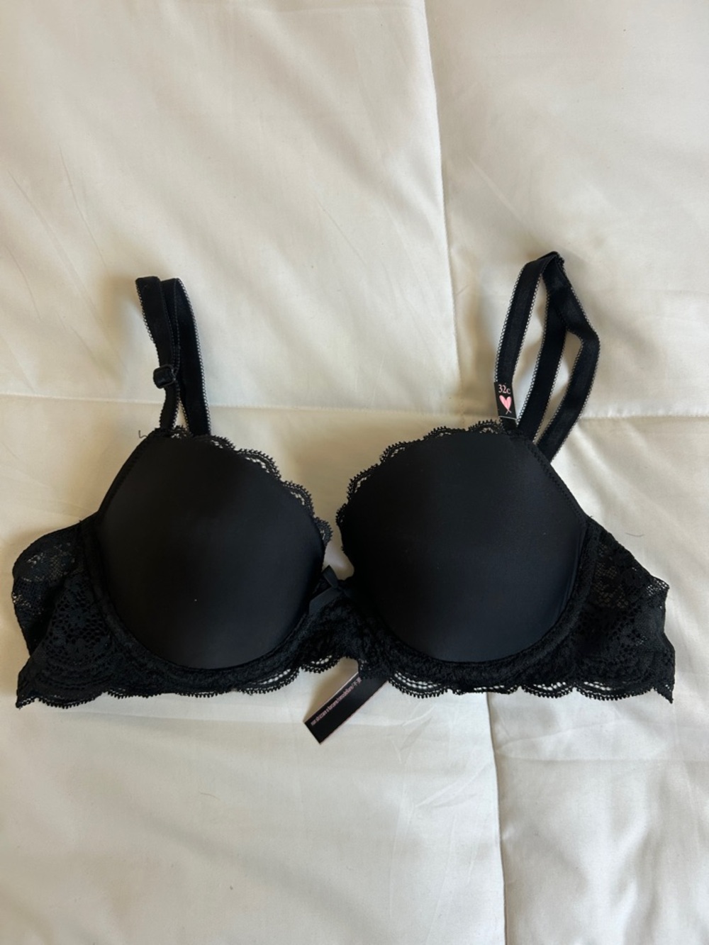 Victoria secret Lined Demi Black lace bra in 32C